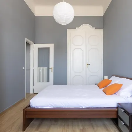 Centro I Le Rive 9 ترييستي