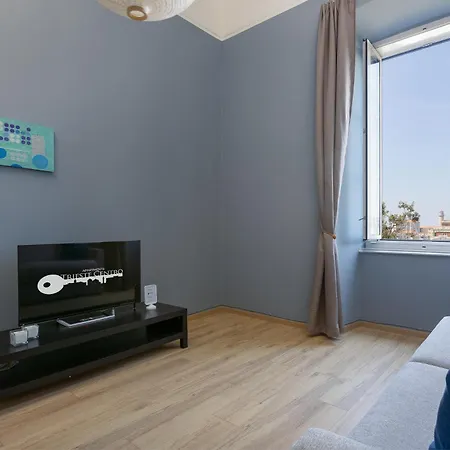 Centro I Le Rive 9 شقة